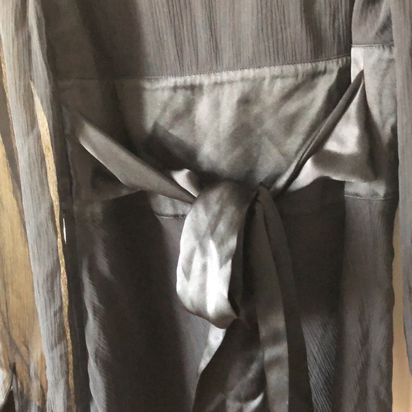 ๐ Banana Republic silk dress - Picture 6 of 9